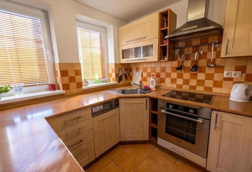 Pension Tibor A Luna