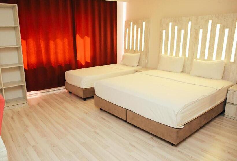 Premium Otel