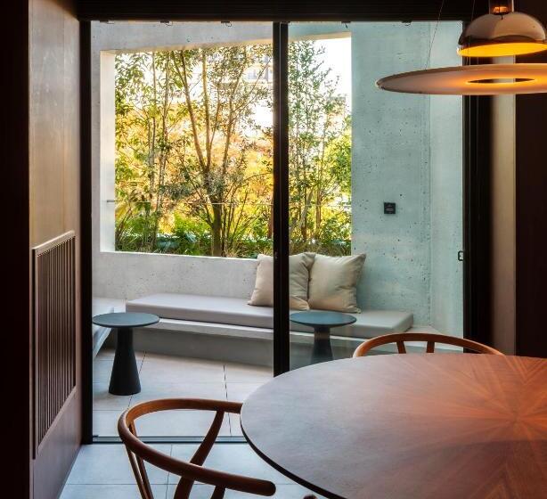 リゾートホテル Not A Hotel Fukuoka