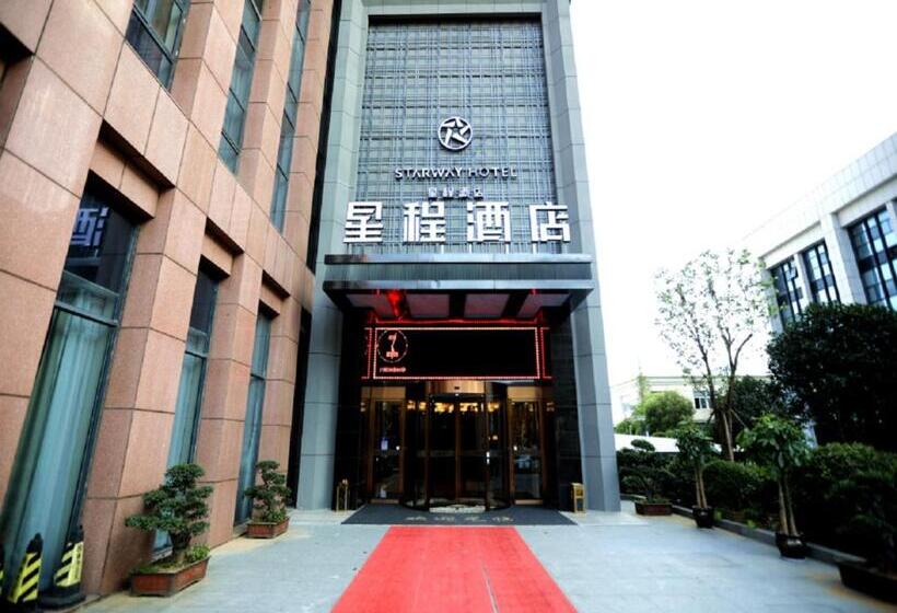 Starway Hotel Huzhou Changxing