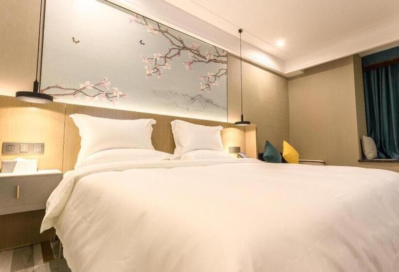 Starway Hotel Zhongshan Caihong Avenue Oasis Park