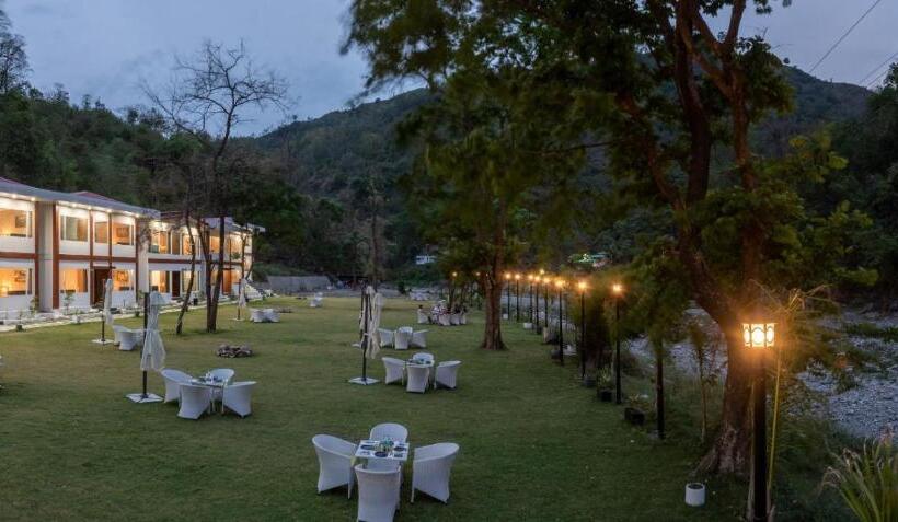 Sukham Raasa River Resort & Spa By Lawrence Hotels