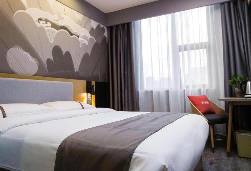 Thank Inn Hotel Guangxi Hechi Yizhou Sankeshu