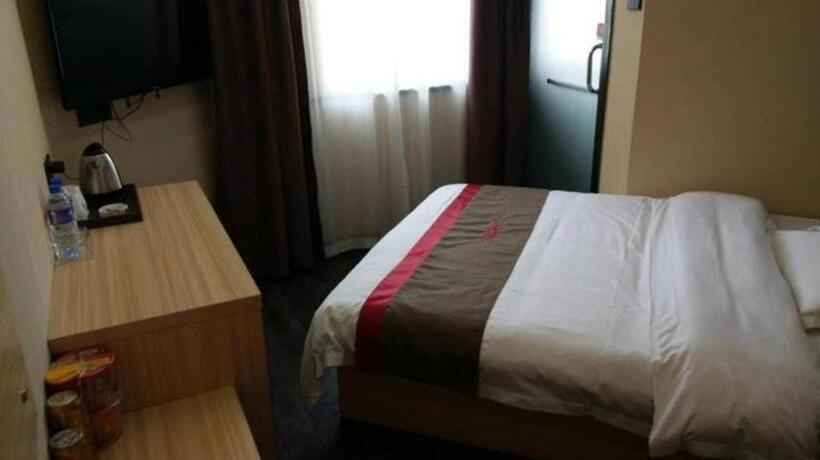 Thank Inn Plus Hotel Jiangsu Suzhou Taicanggang District Fuqiao