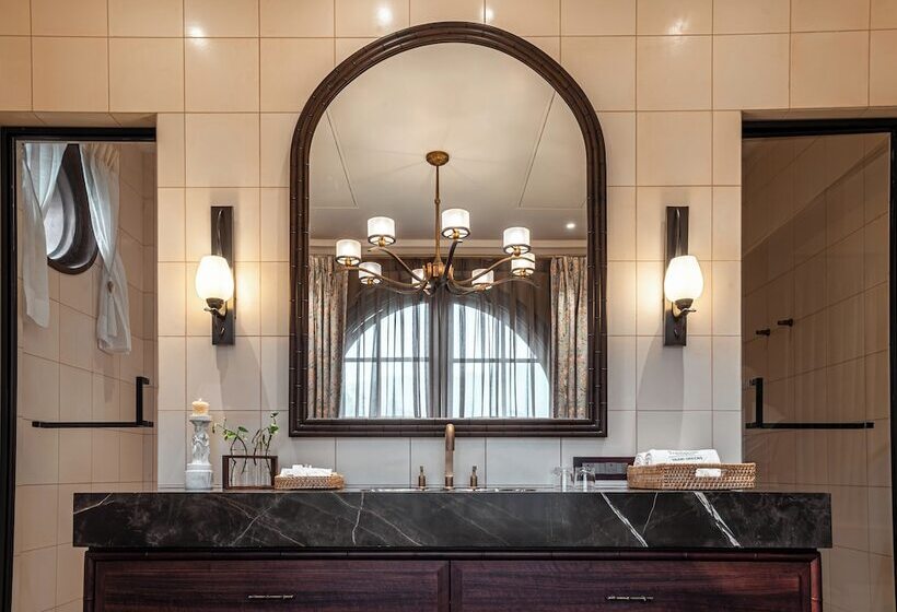 Vaani Greens Resort, Kaziranga