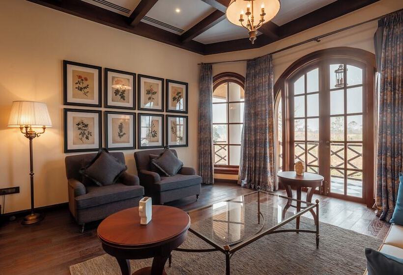 Vaani Greens Resort, Kaziranga