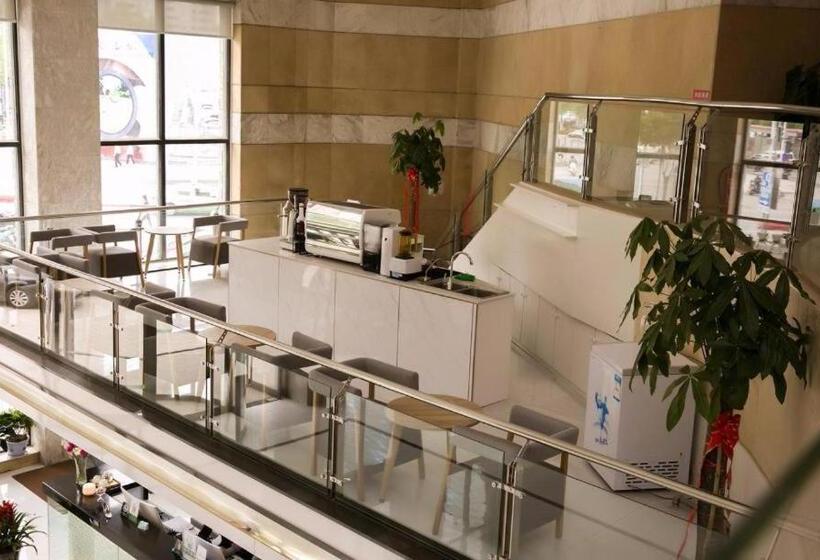 Xana Hotelle Zhengzhou Cbd Exhibition Center Cancer Hospital