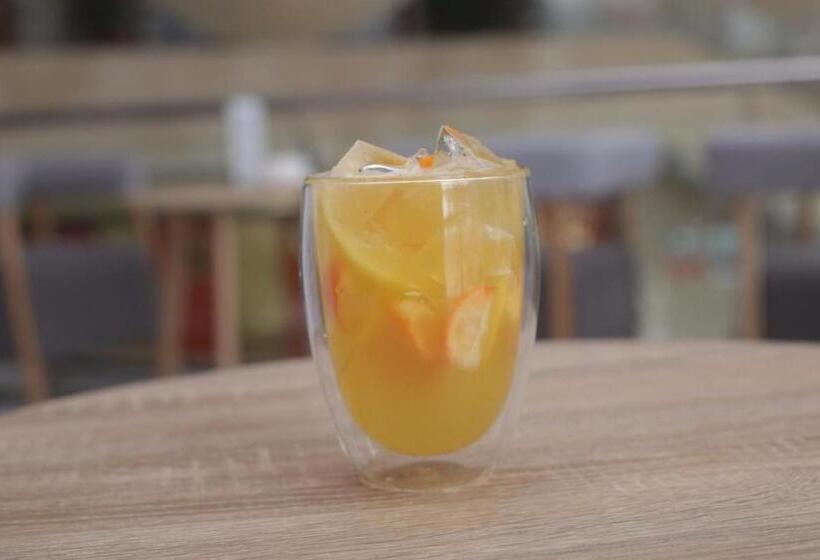 Xana Hotelle Zhengzhou Cbd Exhibition Center Cancer Hospital