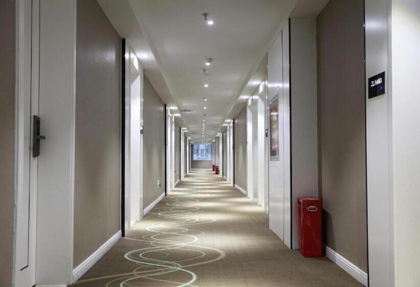 Xana Lite Hotel Aksu Airport