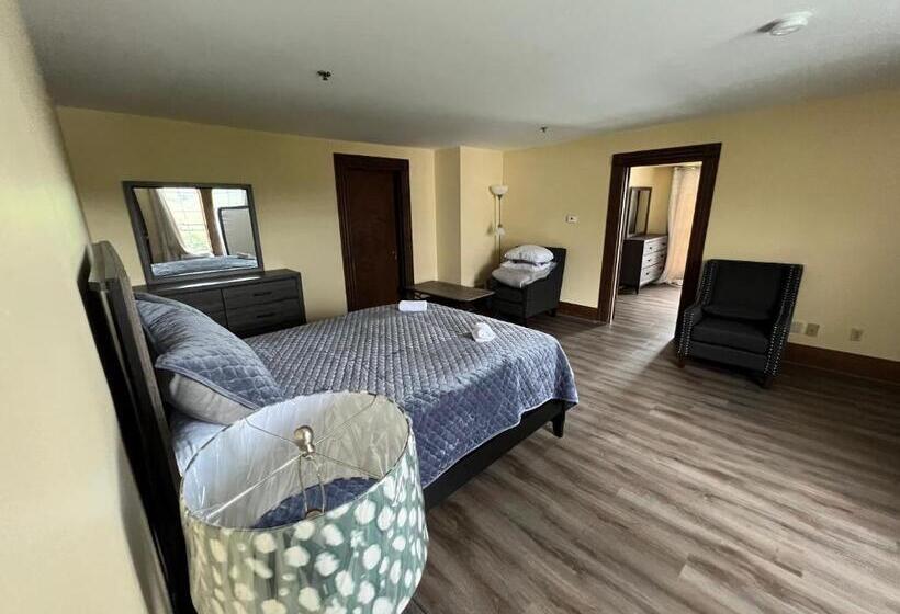 הוסטל Gelston House Inn