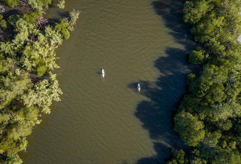 הוסטל Villa Paz   La Villa Group