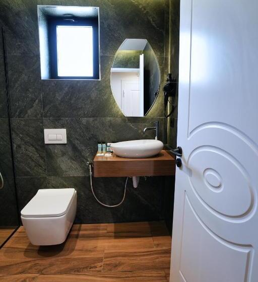 Boutique Hotel Empire Of Martin