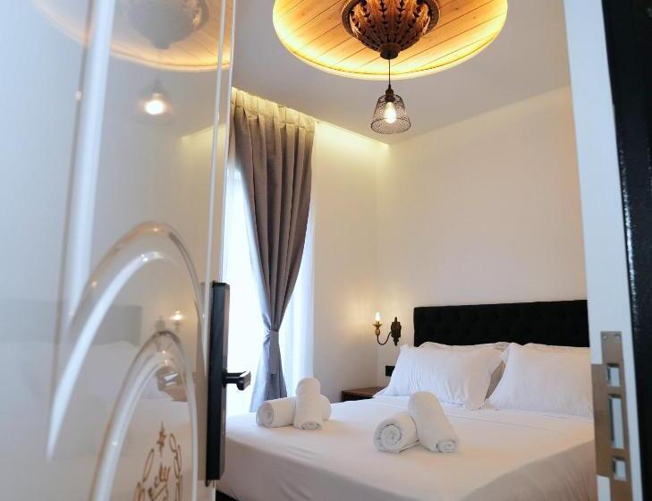 Boutique Hotel Empire Of Martin