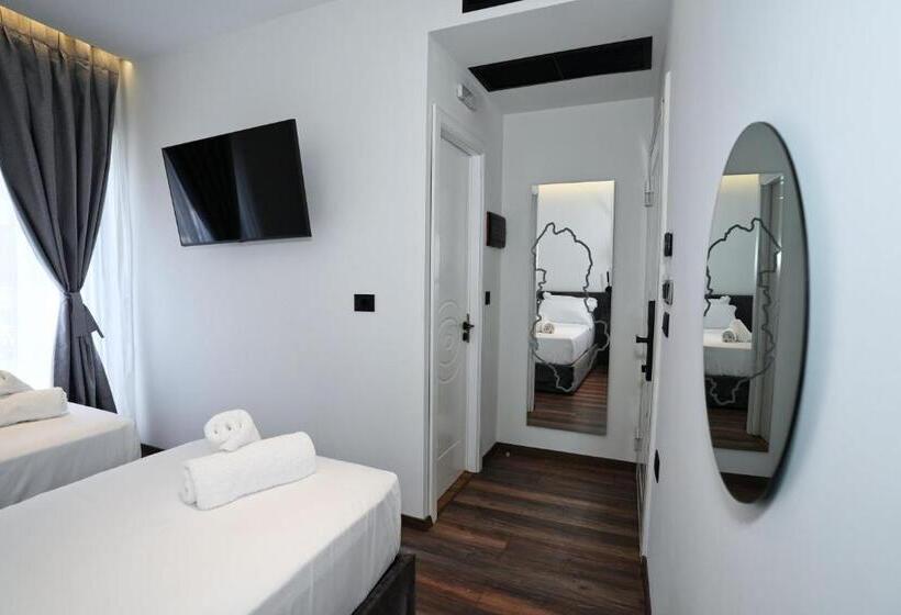 Boutique Hotel Empire Of Martin