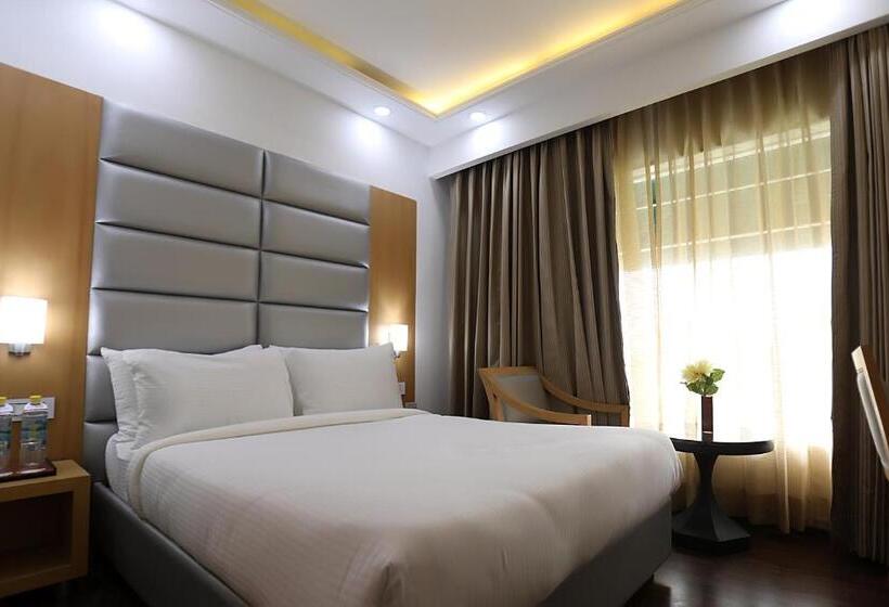 Comfort Hotel Gms Grand