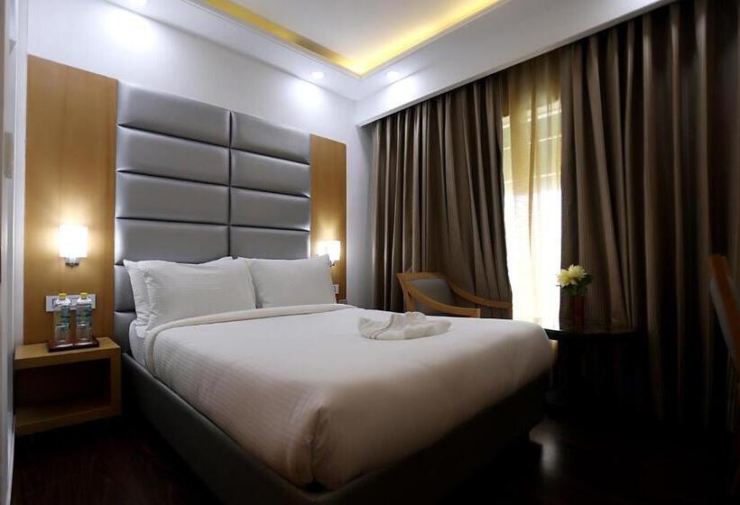 Comfort Hotel Gms Grand