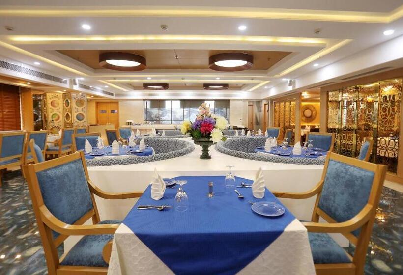 Comfort Hotel Gms Grand