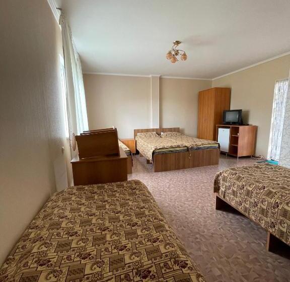 هتل отель на берегу