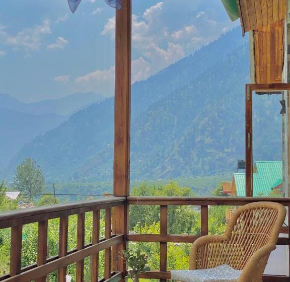 فندق Aananda Boutique Stays Manali