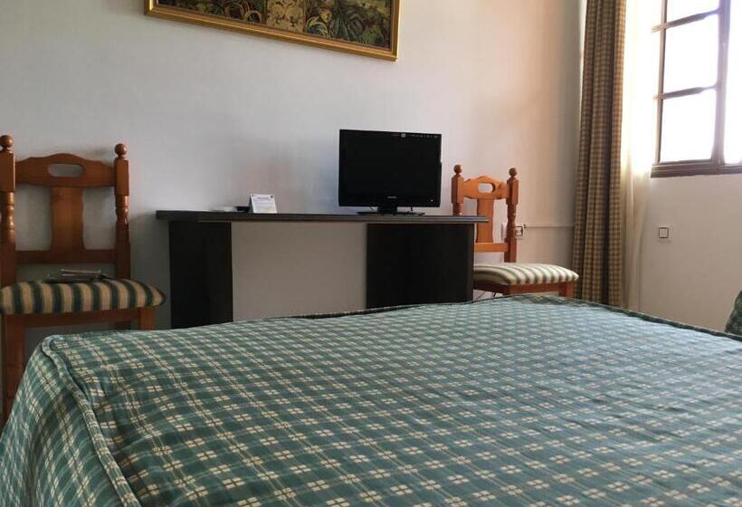 Отель Atalayas Zafra