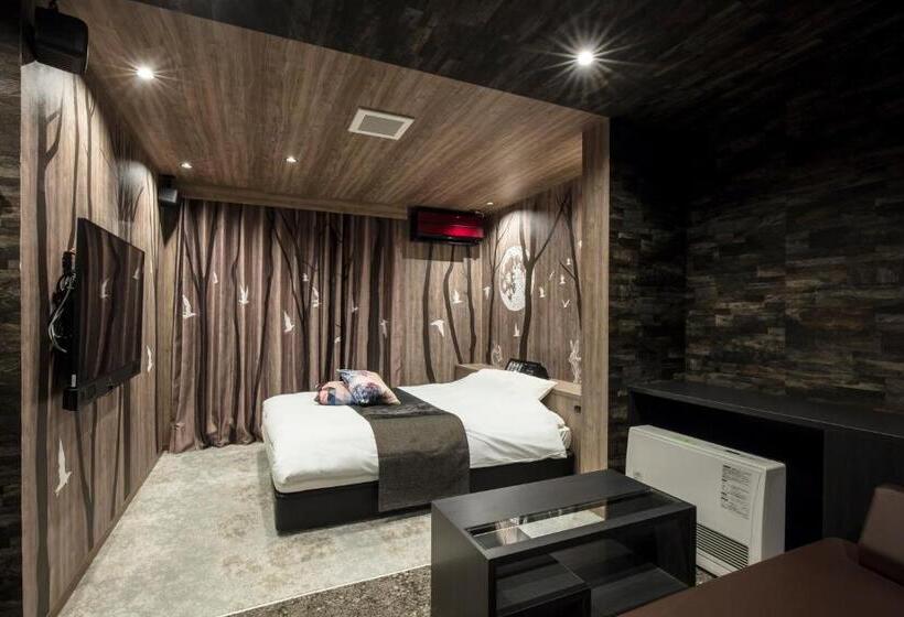 فندق Chroma   Adult Only