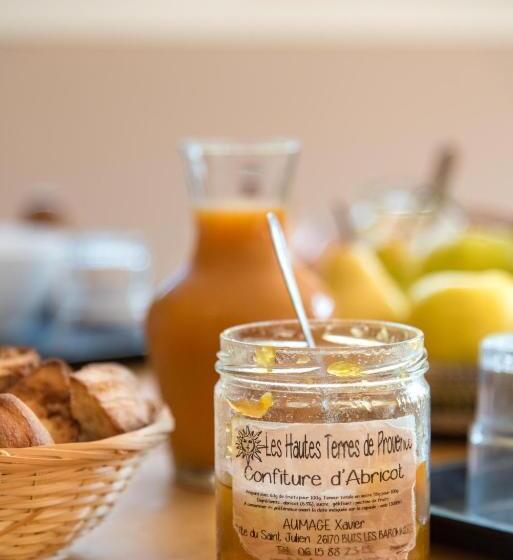 Отель Domaine Saint Julien