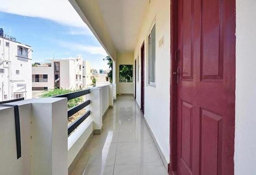 בית מלון כפרי Fabexpress Clover Castle   Nr Coimbatore International Airport