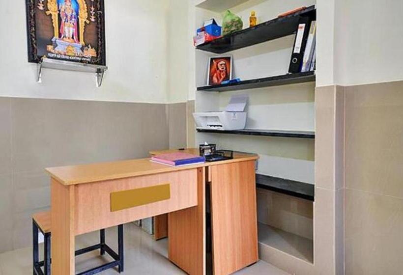 فندق Fabexpress Clover Castle   Nr Coimbatore International Airport