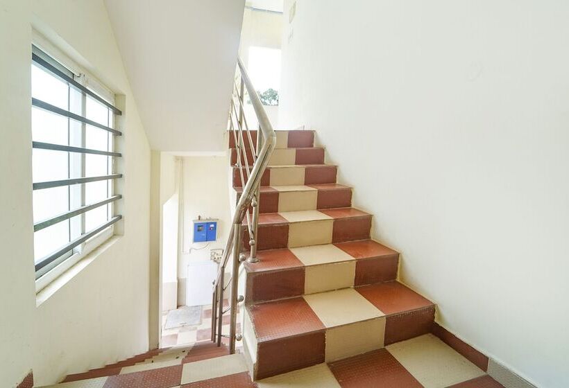 فندق Fabexpress Clover Castle   Nr Coimbatore International Airport