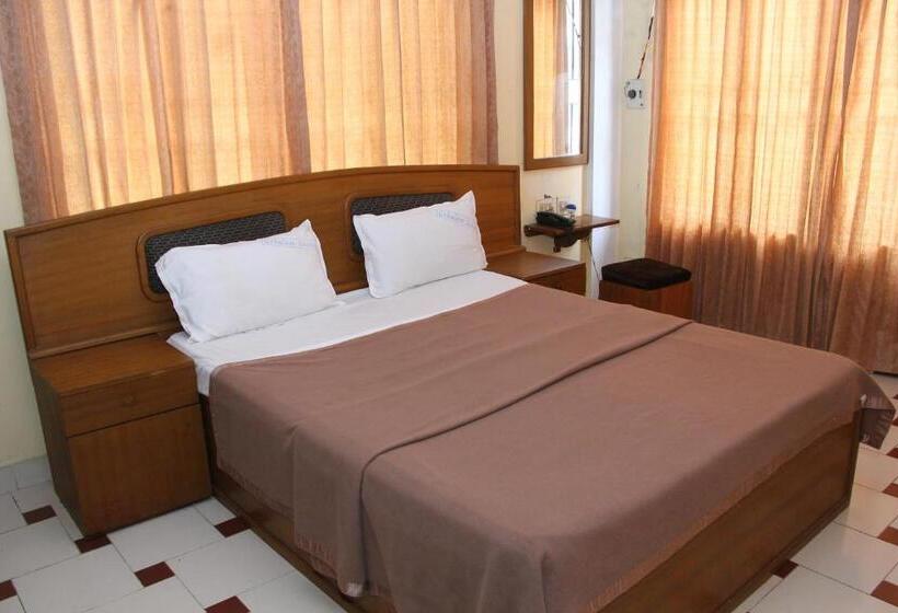 ホテル Gokulam Reosrts