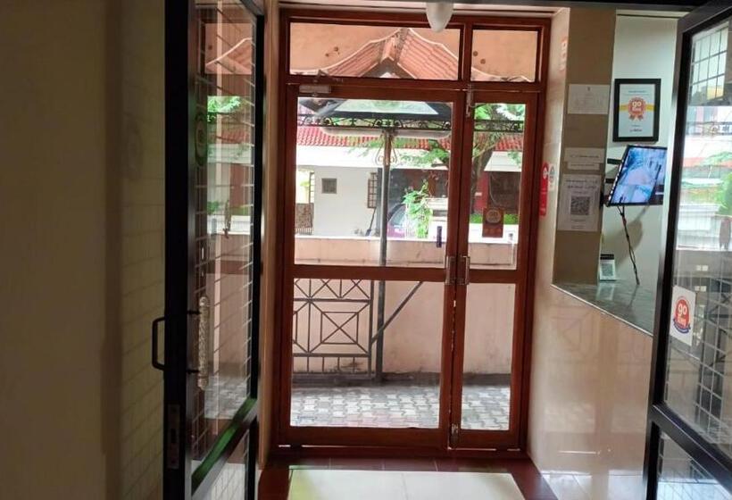 ホテル Gokulam Reosrts