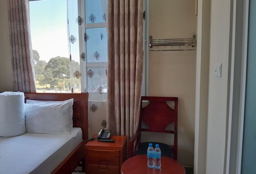 هتل Mbeya Starinn