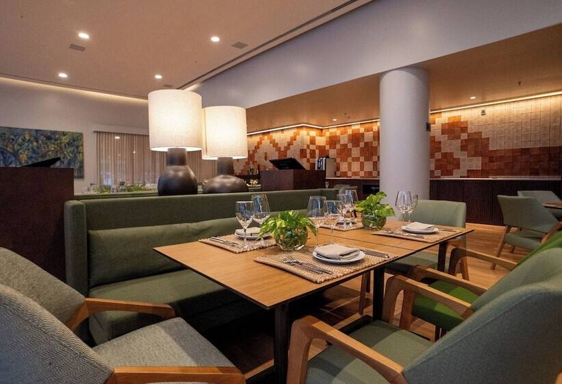 בית מלון כפרי Monã