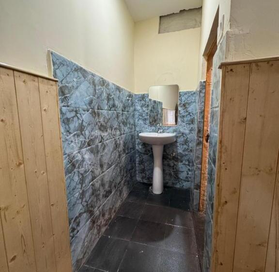 ホテル New Basera