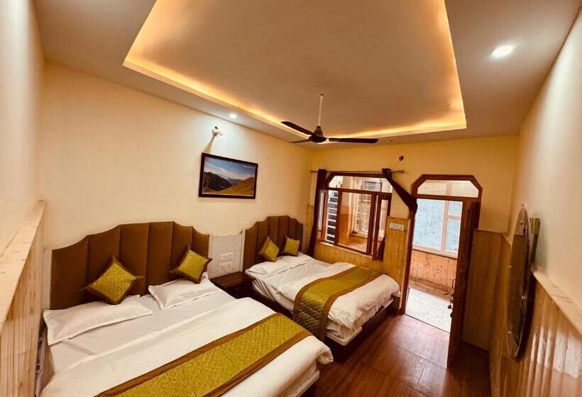 ホテル New Basera