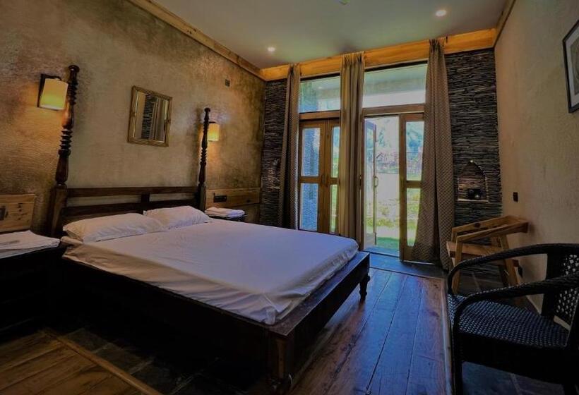 فندق Osho Himalayas Meditation Resort