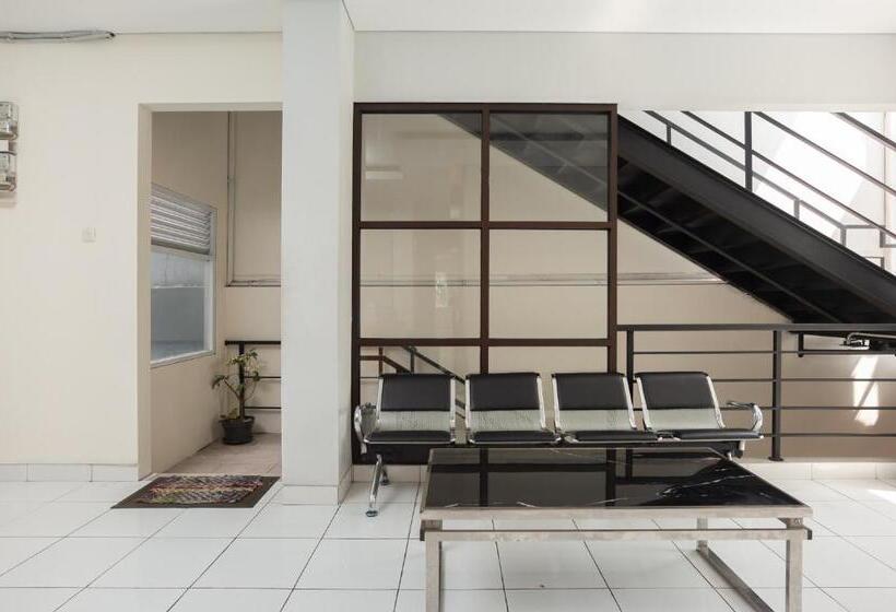 酒店 Pandu Raya Home