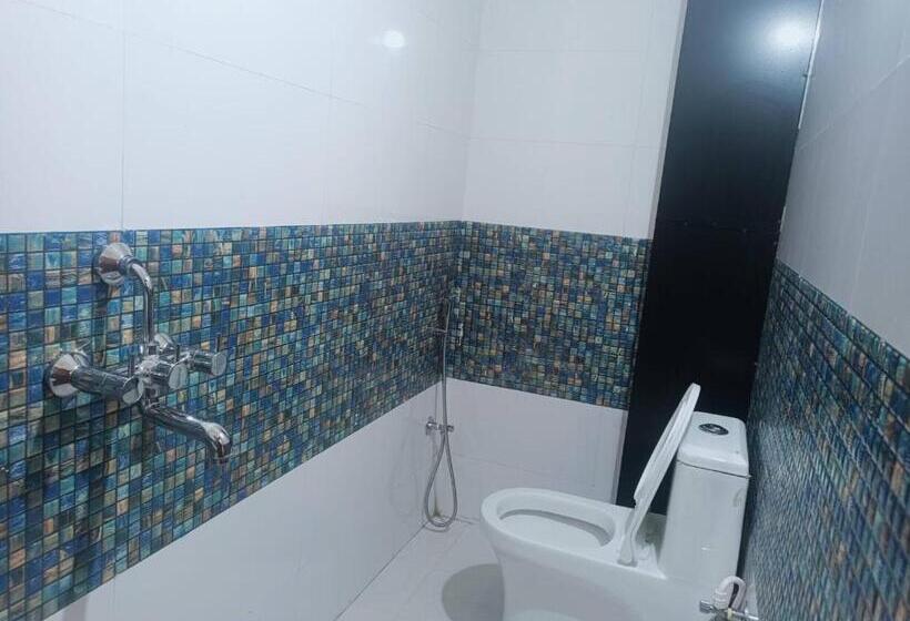 בית מלון כפרי Pushpa Anjali By Wb Inn