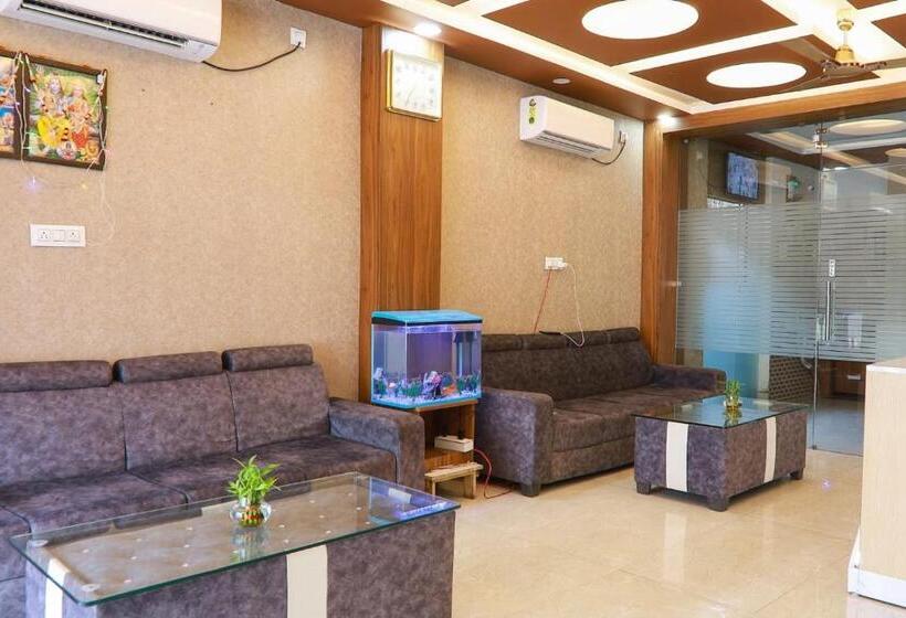 בית מלון כפרי Pushpa Anjali By Wb Inn