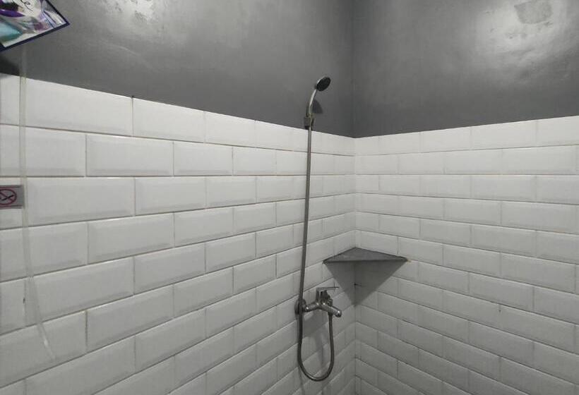 فندق Puspiptek Residence Syariah Mitra Reddoorz