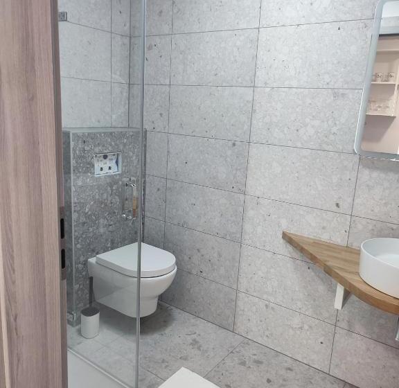 هتل Tilka`s House