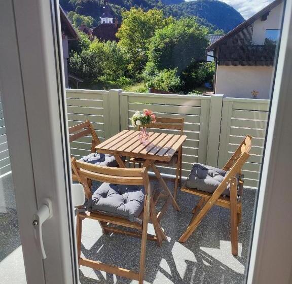 هتل Tilka`s House