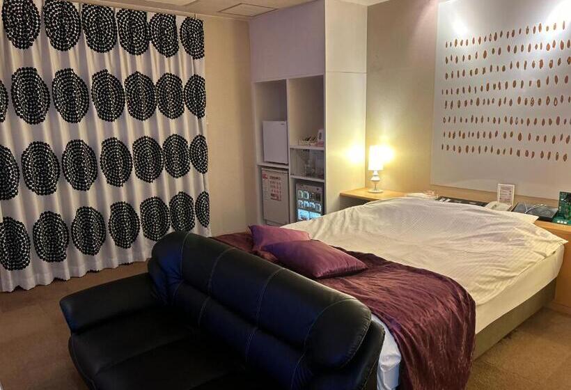 ホテル Toscana   Adult Only