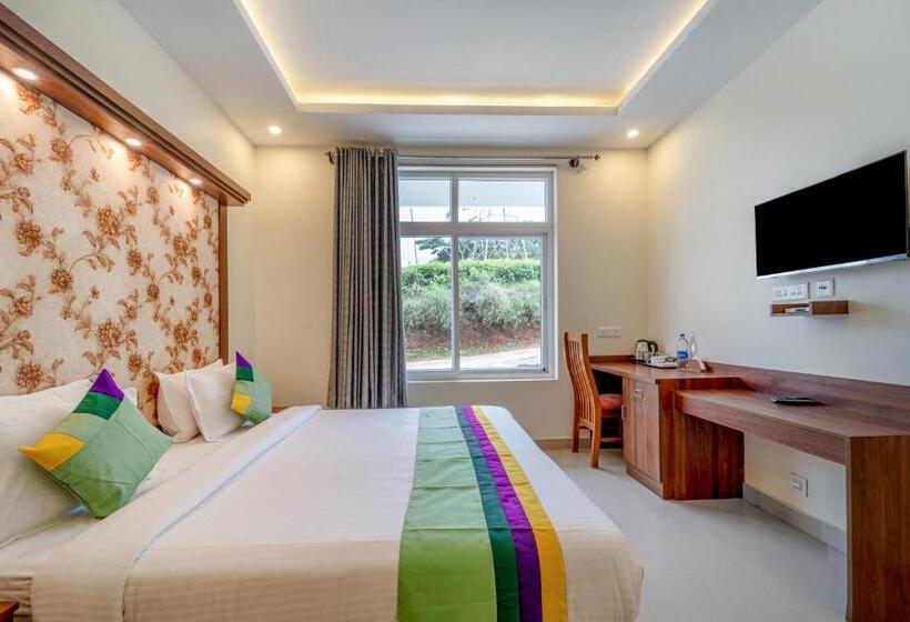 בית מלון כפרי Treebo Windsong Resort Munnar