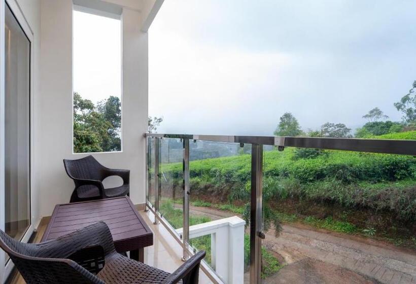 בית מלון כפרי Treebo Windsong Resort Munnar