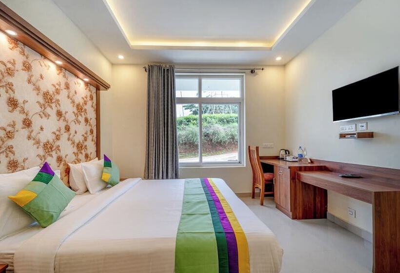 בית מלון כפרי Treebo Windsong Resort Munnar