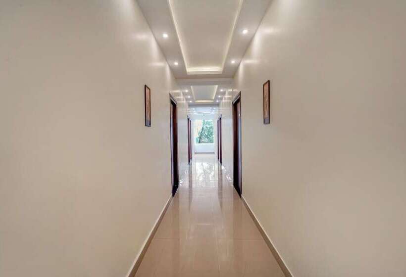 בית מלון כפרי Treebo Windsong Resort Munnar