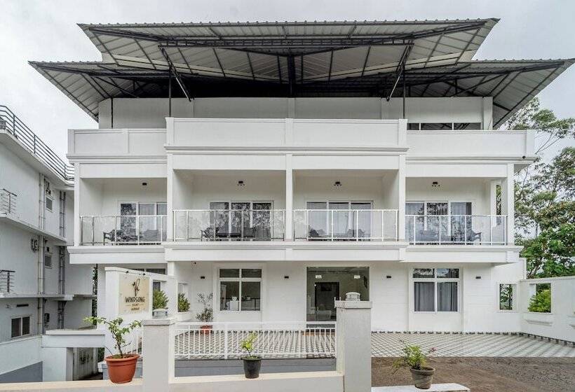 בית מלון כפרי Treebo Windsong Resort Munnar