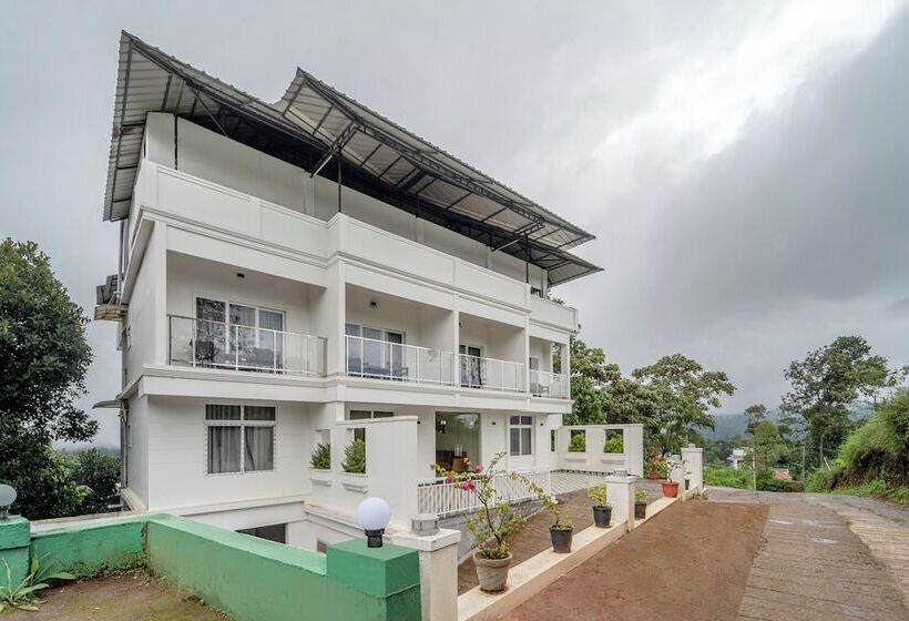 בית מלון כפרי Treebo Windsong Resort Munnar