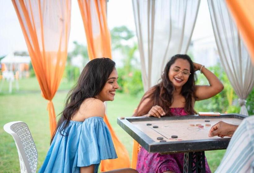 Hotel Unity Holiday Resort   Statue Of Unity